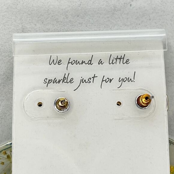 Francesca's Gold Tone Pressed Flowers Dangle Post Earrings Pierced Pair - Picture 7 of 8